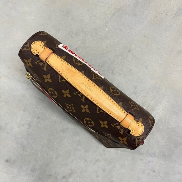 Louis Vuitton Monogram Patches Pochette‎ Metis - Picture 11 of 17